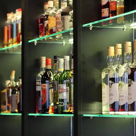 Urban Style L'etape Otel Saint-Flour (Cantal)