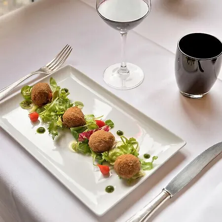 Urban Style L'etape 3* Saint-Flour (Cantal)