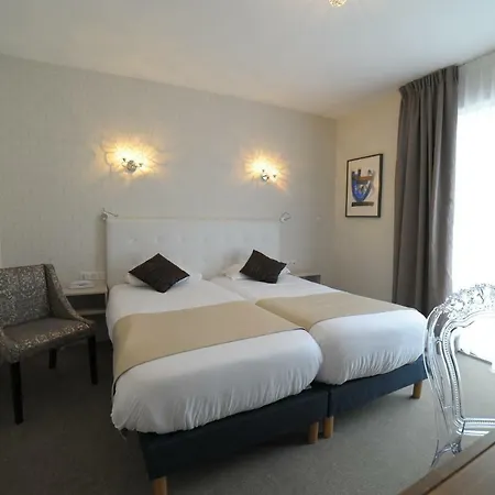 Отель Cit'hotel L'etape